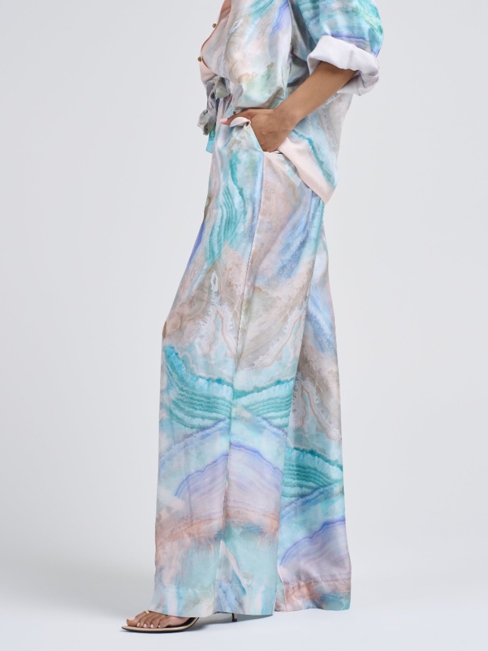 Zimmermann Illuminate Agate Print Silk Track Pants Blue US 6 NWT - Picture 4 of 17